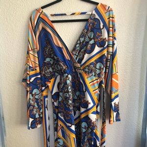 Women’s dress multi colored Venus size large